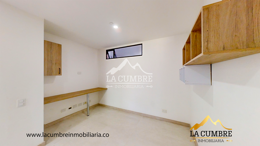 Apartamento de 3 alcobas en arriendo en Loma De Las Brujas, Envigado, 135 m² · foto 9 de 16