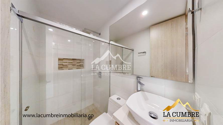 Apartamento de 3 alcobas en arriendo en Loma De Las Brujas, Envigado, 135 m² · foto 11 de 16