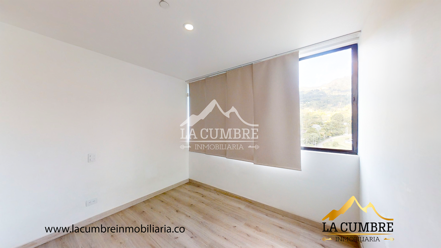 Apartamento de 3 alcobas en arriendo en Loma De Las Brujas, Envigado, 135 m² · foto 12 de 16
