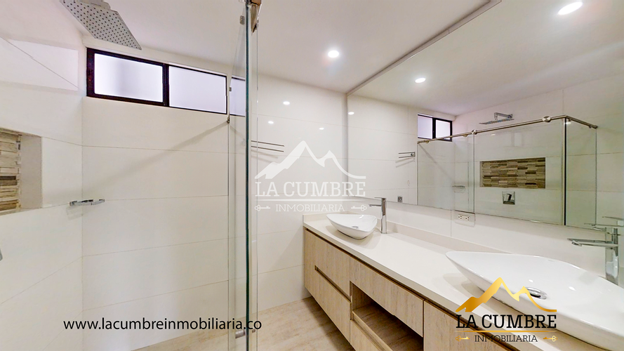 Apartamento de 3 alcobas en arriendo en Loma De Las Brujas, Envigado, 135 m² · foto 15 de 16