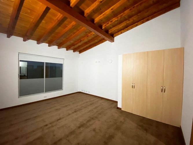 Casa de 4 alcobas en venta en El Porvenir, Rionegro, 350 m² · foto 8 de 13