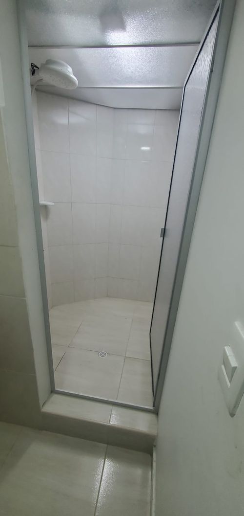 Apartaestudio en arriendo en Castilla, Bogotá, 40 m² · foto 3 de 5