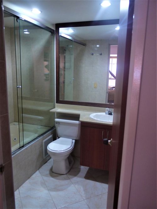 Apartamento de 2 alcobas en venta en Gran America, Bogotá, 80 m² · foto 12 de 24