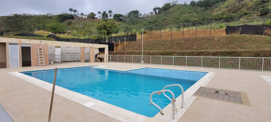 Apartamento de 2 alcobas en venta en Cristales, Cali, 102 m² · foto 18 de 20