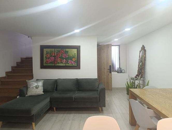Casa de 4 alcobas en venta en El Poblado, Medellín, 260 m² · foto 6 de 20