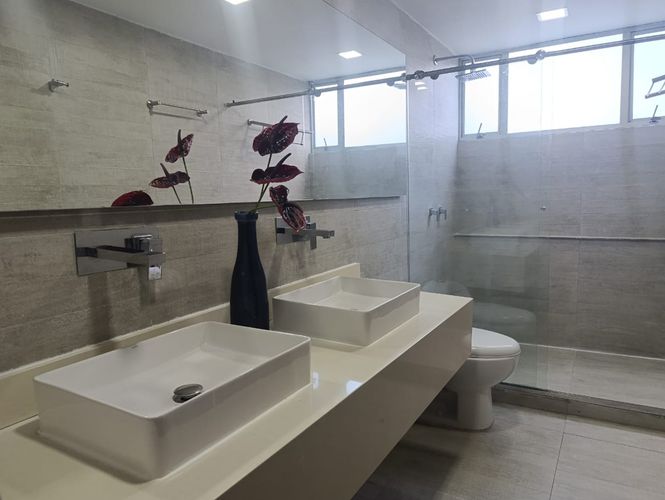 Casa de 4 alcobas en venta en El Poblado, Medellín, 260 m² · foto 18 de 20