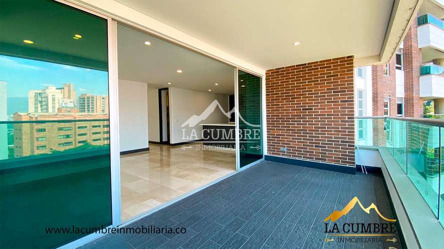 Apartamento de 3 alcobas en arriendo en Castropol, Medellín, 146 m² · foto 5 de 16