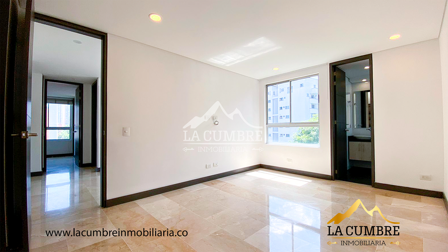 Apartamento de 3 alcobas en venta en Castropol, Medellín, 146 m² · foto 12 de 16