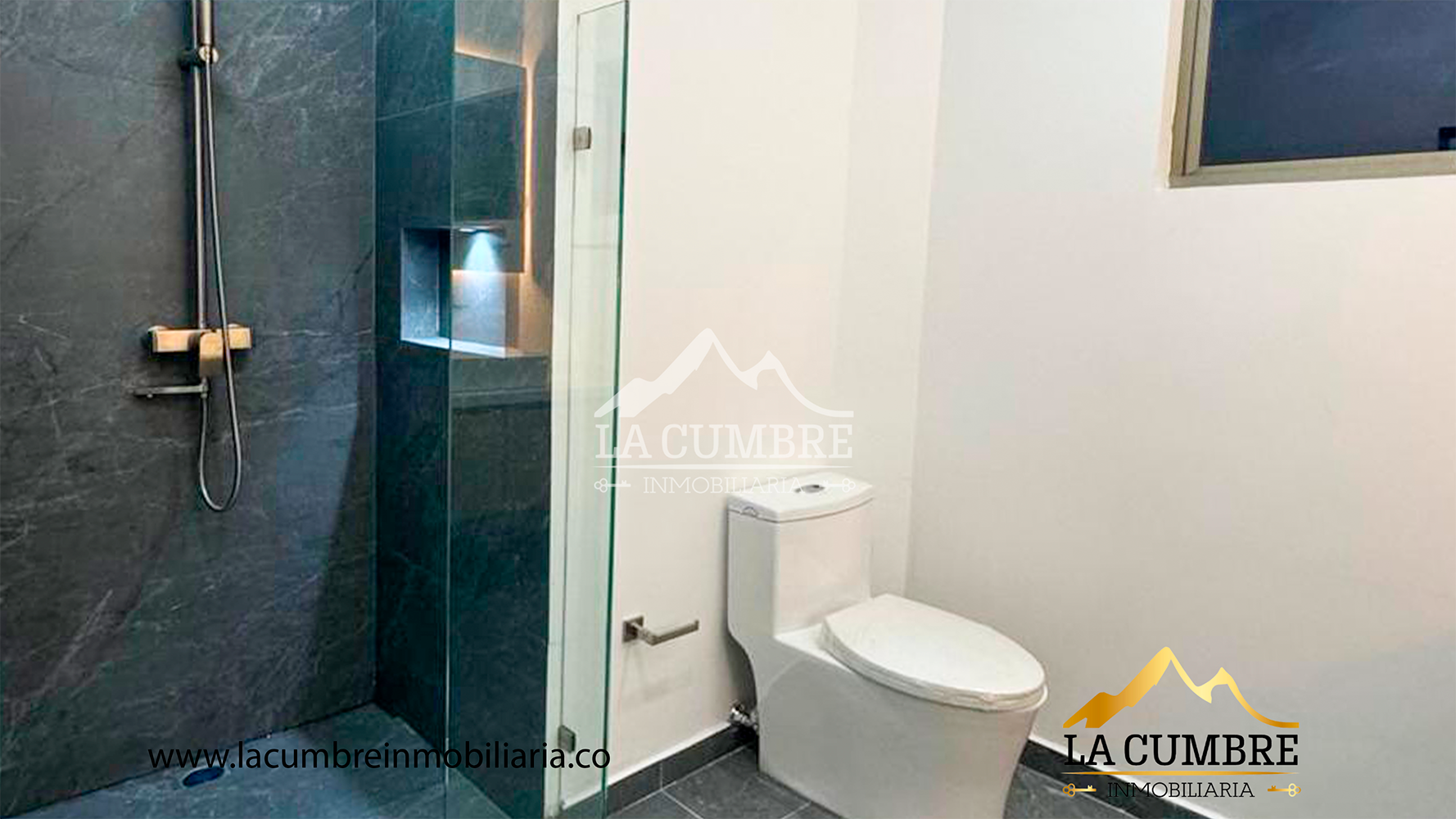 3BR House in Loma del Esmeraldal (430 m²) - 4