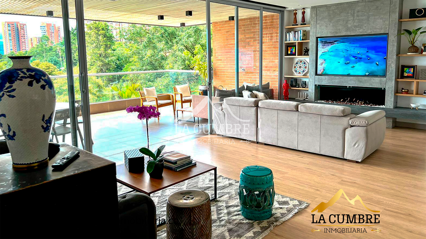 Apartamento en arriendo en El Tesoro, Medellín · foto 3 de 14