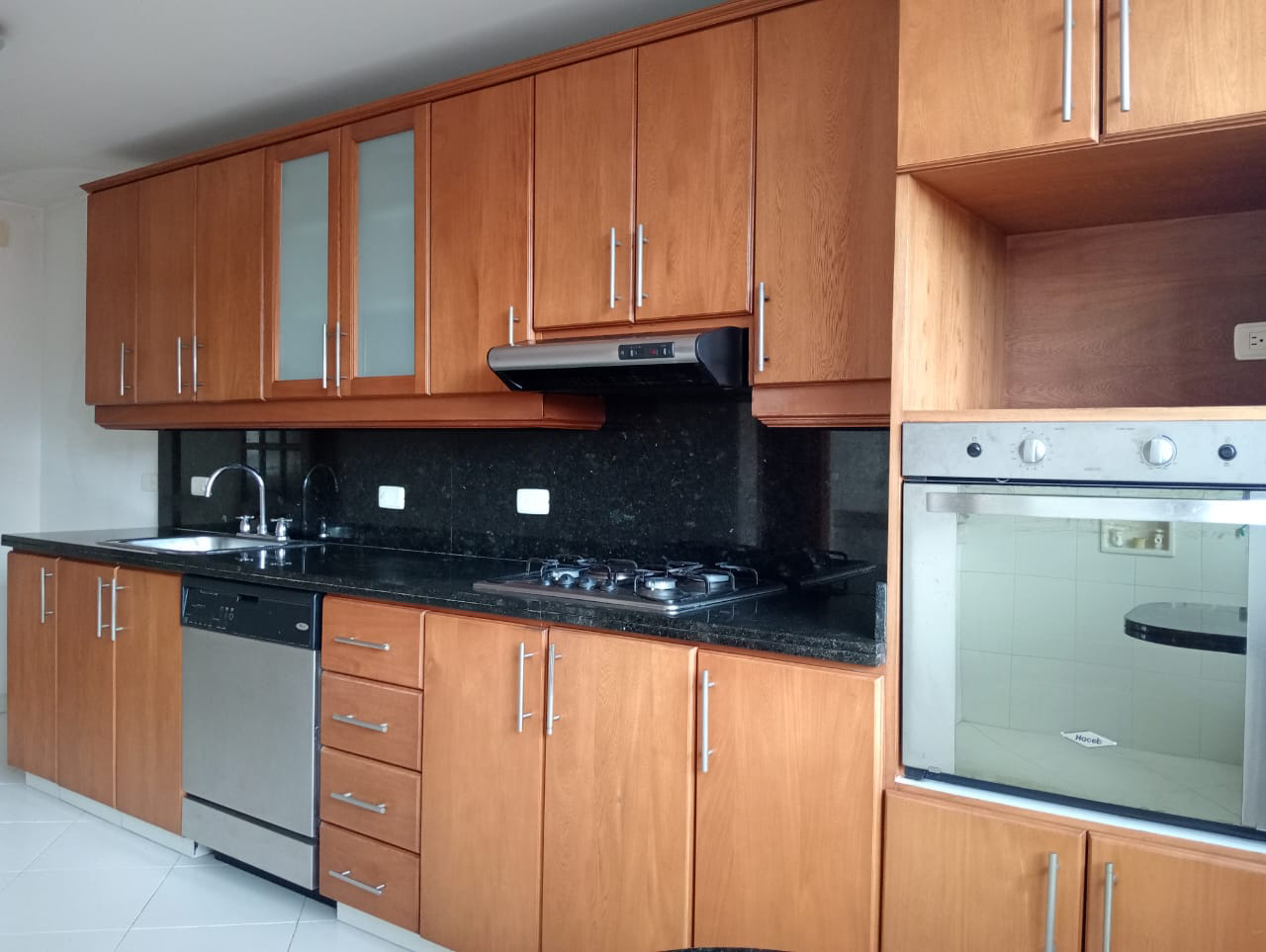 Apartamento en arriendo en Laureles, Medellín · foto 6 de 20