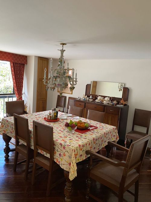 Apartamento de 3 alcobas en venta en El Nogal, Bogotá, 215 m² · foto 3 de 24