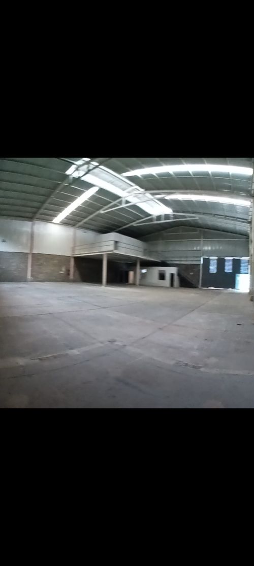 Bodega en arriendo en Zona Industrial, Yumbo, 730 m² · foto 3 de 5