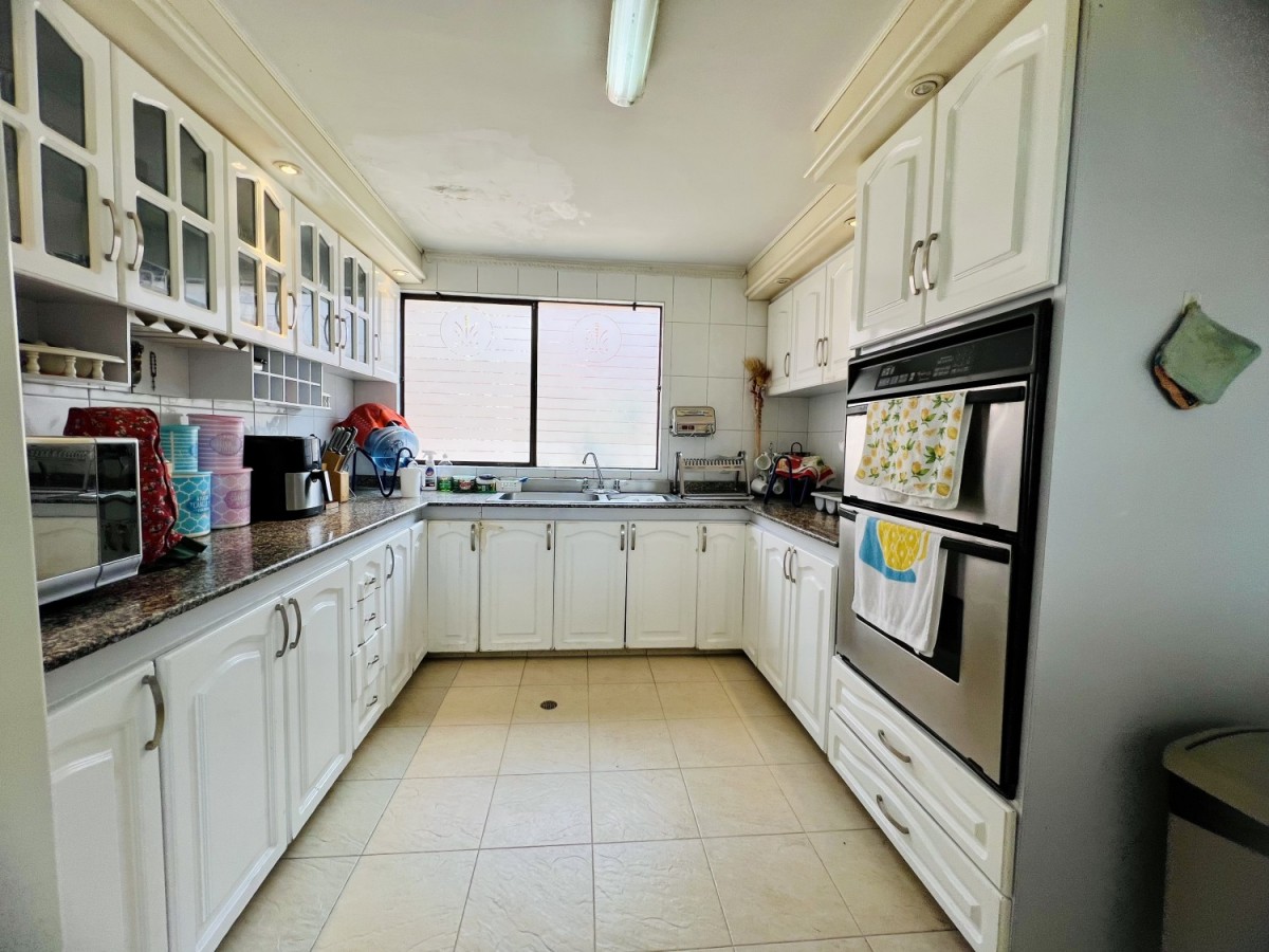 Casa en venta en San Jose De Bavaria, Bogotá · foto 6 de 24