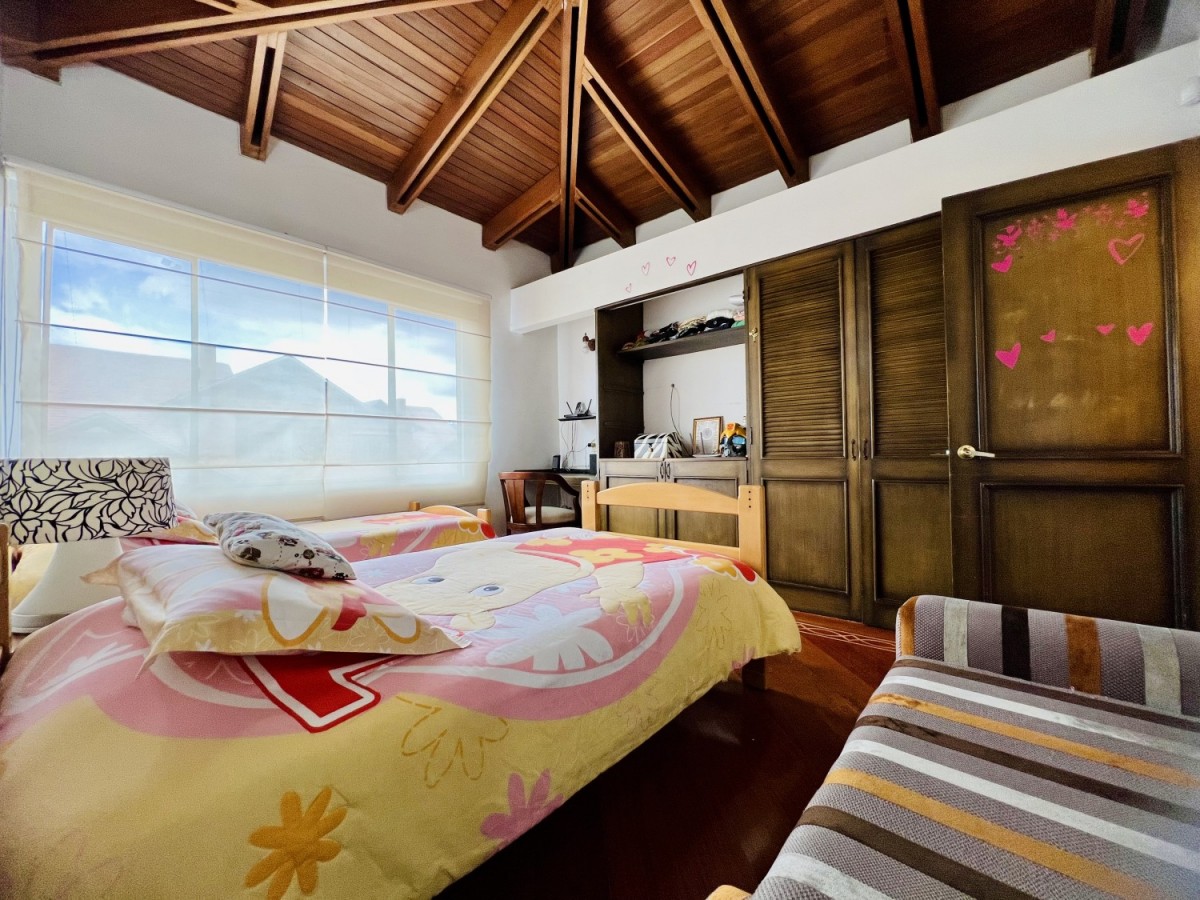 Casa en venta en San Jose De Bavaria, Bogotá · foto 22 de 24