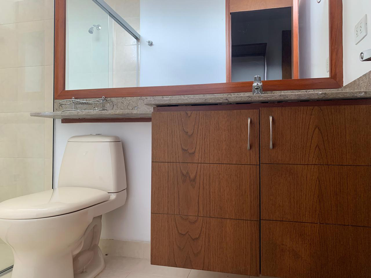 Apartamento en arriendo en El Poblado, Medellín · foto 17 de 19
