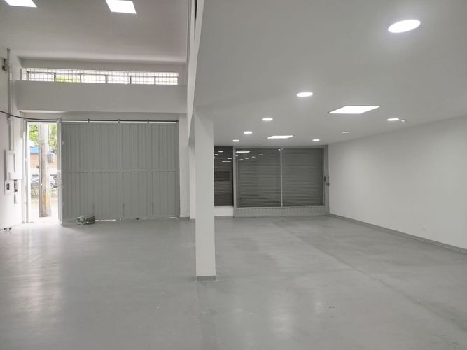 Local en arriendo en El Poblado, Medellín, 362 m² · foto 3 de 13