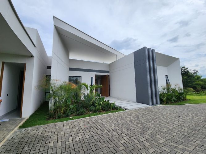 Casa de 5 alcobas en venta en Cerritos, Pereira, 825 m² · foto 9 de 19