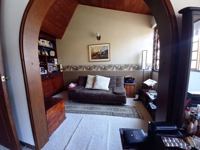 Casa de 3 alcobas en venta en Ilarco, Bogotá, 320 m² · foto 2 de 24