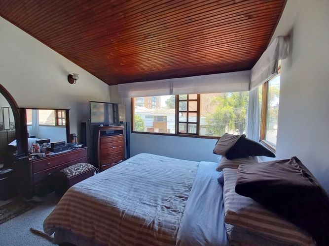 Casa de 3 alcobas en venta en Ilarco, Bogotá, 320 m² · foto 5 de 24