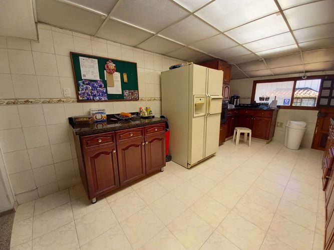 Casa de 3 alcobas en venta en Ilarco, Bogotá, 320 m² · foto 13 de 24