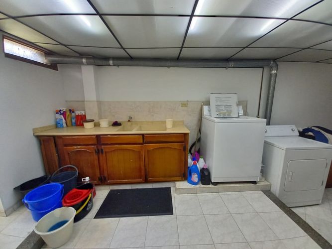 Casa de 3 alcobas en venta en Ilarco, Bogotá, 320 m² · foto 20 de 24