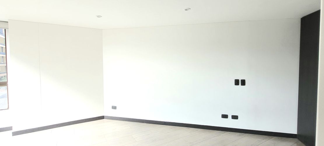 Apartamento de 1 alcoba en venta en El Virrey, Bogotá, 52 m² · foto 3 de 20