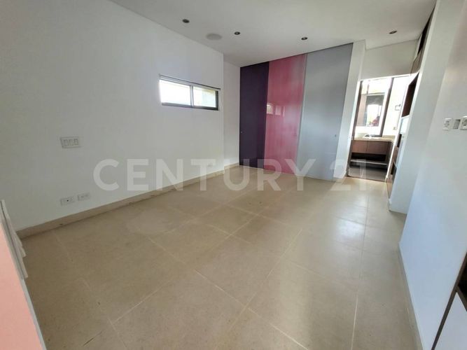 Casa de 4 alcobas en venta en Condominio Aguas Calientes, Cali, 358 m² · foto 13 de 24