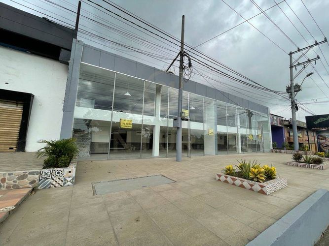 Bodega en venta en Arroyohondo, Cali, 1682 m² · foto 3 de 23