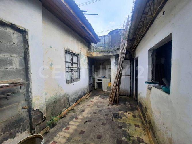 Casa de 4 alcobas en venta en El Saladito, Cali, 196 m² · foto 12 de 24