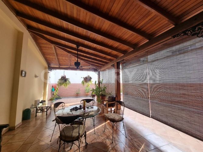 Casa de 4 alcobas en venta en La Flora, Cali, 338 m² · foto 6 de 18