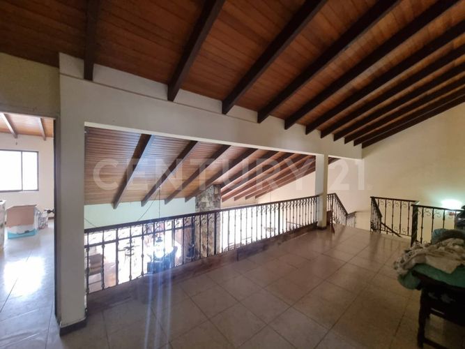 Casa de 4 alcobas en venta en La Flora, Cali, 338 m² · foto 11 de 18