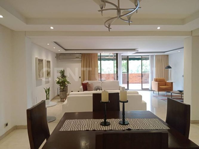 Apartamento de 4 alcobas en venta en Santa Teresita, Cali, 216 m² · foto 2 de 23