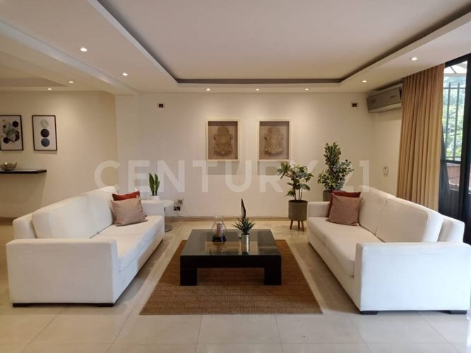 Apartamento de 4 alcobas en venta en Santa Teresita, Cali, 216 m² · foto 13 de 23