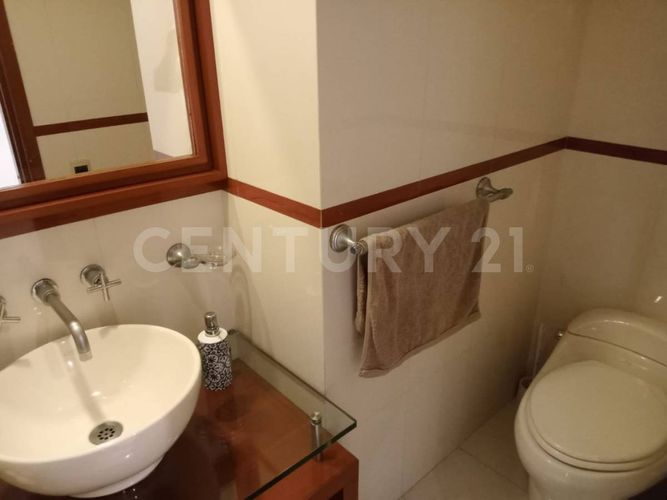 Apartamento de 4 alcobas en venta en Santa Teresita, Cali, 216 m² · foto 19 de 23