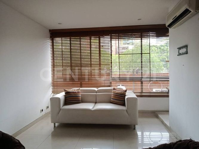 Apartamento de 4 alcobas en venta en Santa Teresita, Cali, 216 m² · foto 22 de 23
