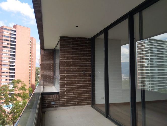 Apartamento de 3 alcobas en arriendo en El Poblado, Medellín, 140 m² · foto 16 de 16