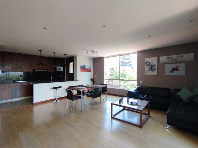 Apartamento de 2 alcobas en arriendo en El Poblado, Medellín, 97 m² · foto 3 de 12