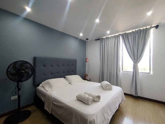 Apartamento de 2 alcobas en arriendo en El Poblado, Medellín, 97 m² · foto 6 de 12