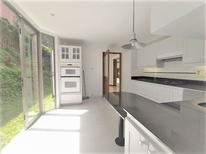 Casa de 3 alcobas en venta en El Poblado, Medellín, 300 m² · foto 7 de 20