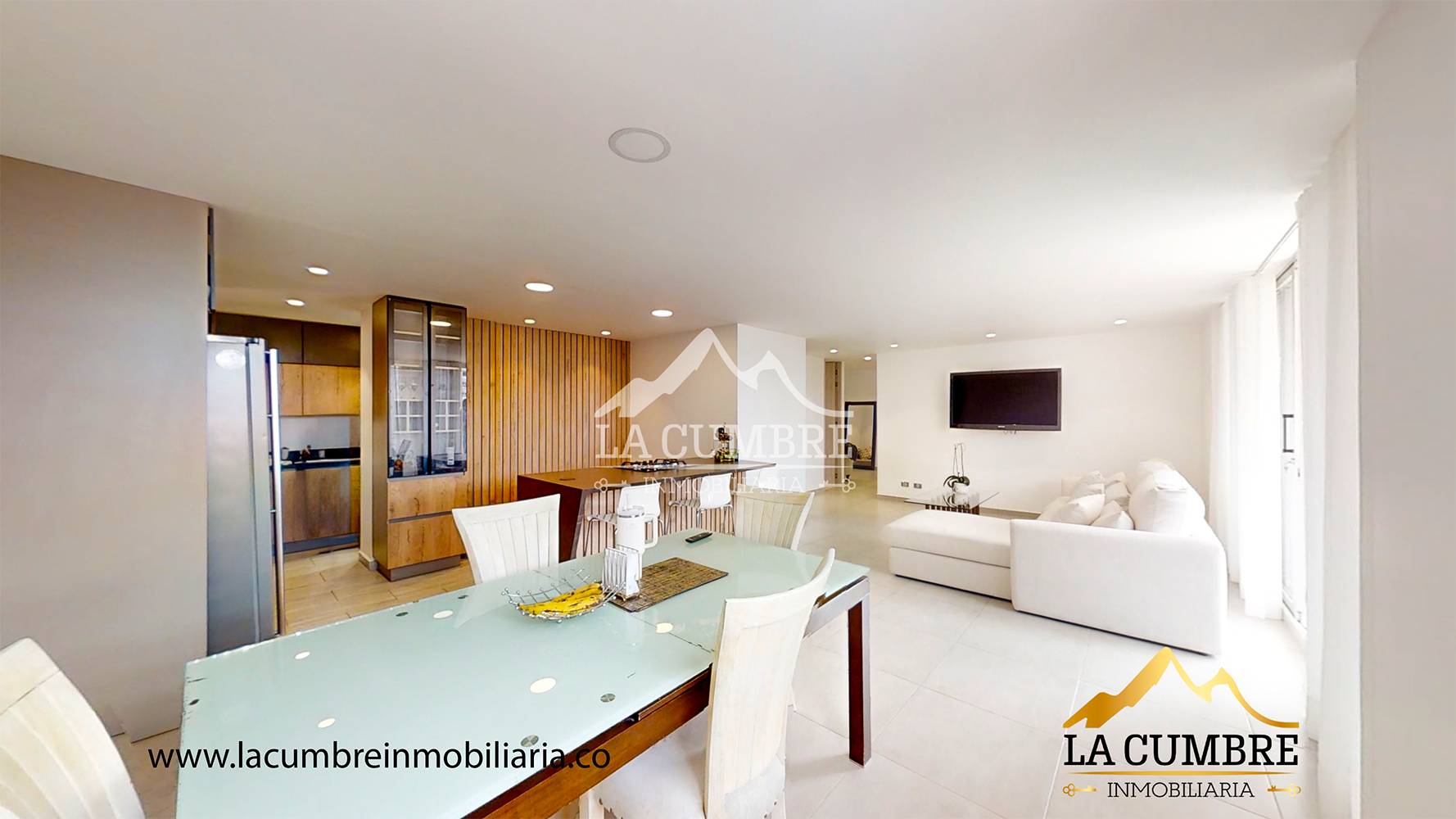Apartamento en arriendo en El Tesoro, Medellín · foto 2 de 14