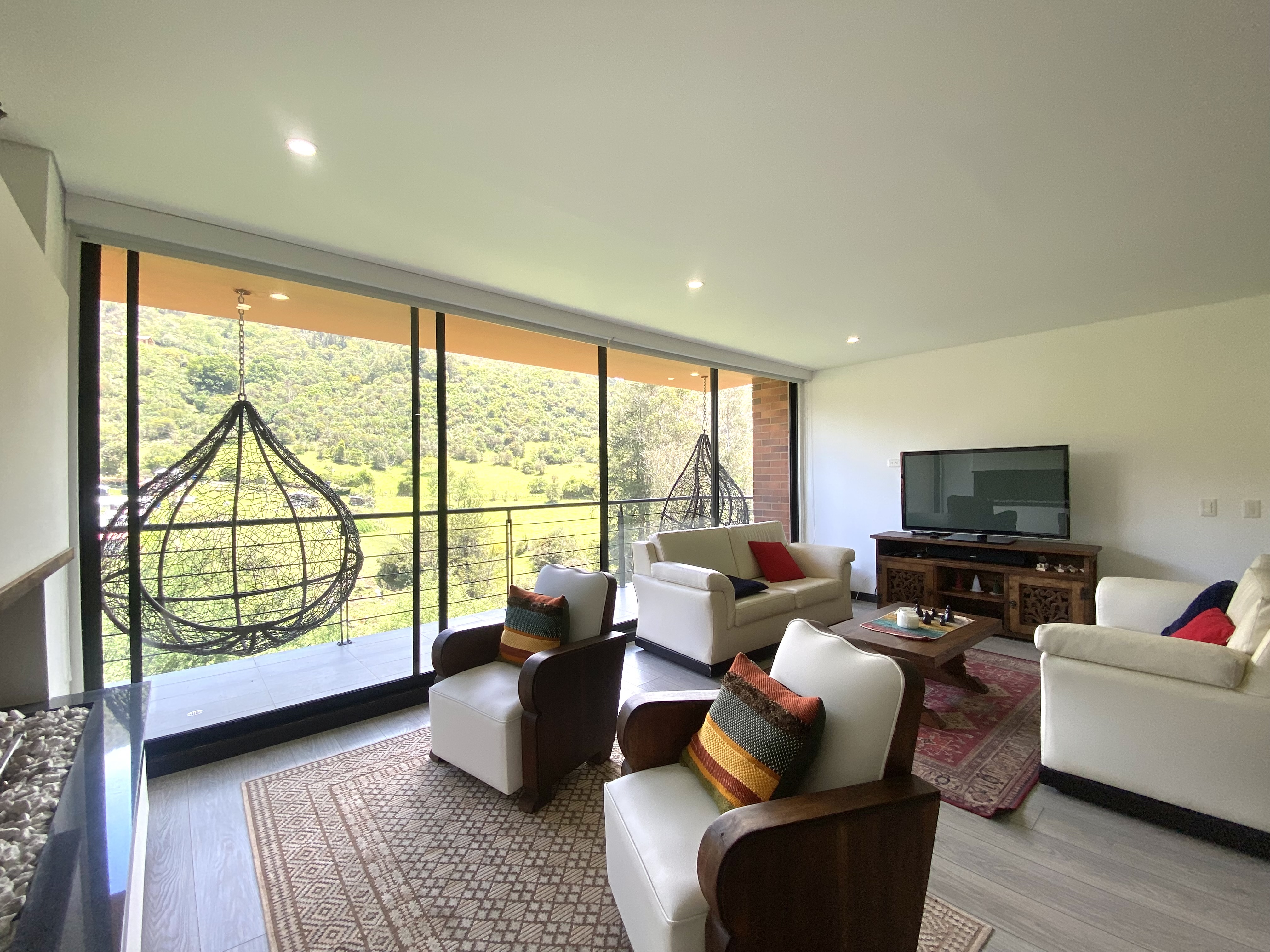 Apartamento en venta en El Rodeo, La Calera · foto 3 de 17