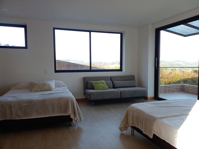 Casa de 4 alcobas en venta en Loma Del Chocho, Envigado, 544 m² · foto 13 de 20