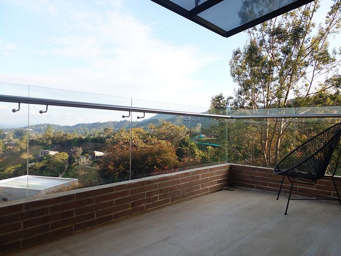 Casa de 4 alcobas en venta en Loma Del Chocho, Envigado, 544 m² · foto 18 de 20