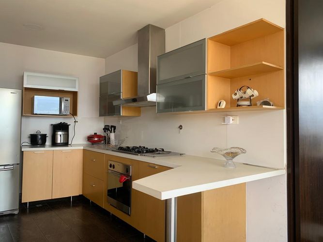 Apartamento de 3 alcobas en arriendo en El Poblado, Medellín, 267 m² · foto 3 de 18