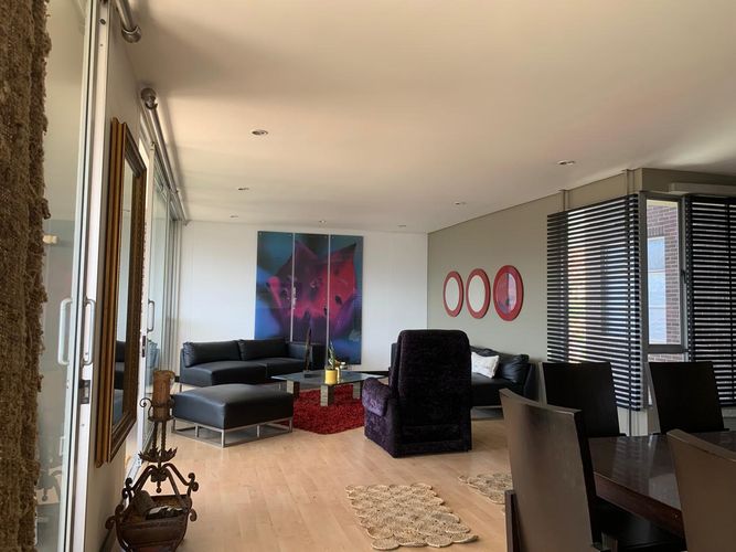 Apartamento de 3 alcobas en arriendo en El Poblado, Medellín, 267 m² · foto 9 de 18