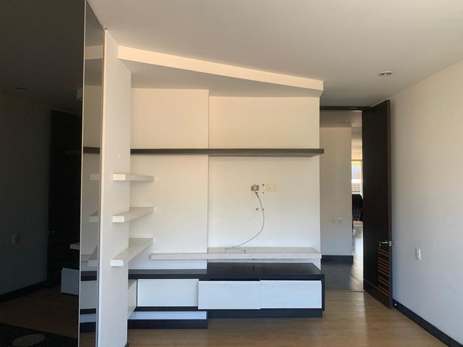 Apartamento de 3 alcobas en arriendo en El Poblado, Medellín, 267 m² · foto 15 de 18