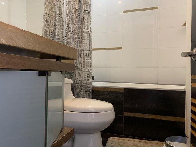 Apartamento de 3 alcobas en arriendo en El Poblado, Medellín, 267 m² · foto 17 de 18