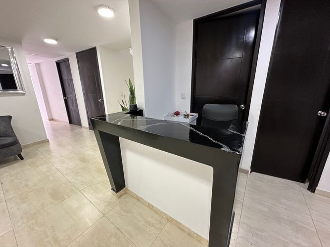 Edificio en arriendo en Ciudad Jardin, Cali, 300 m² · foto 4 de 23