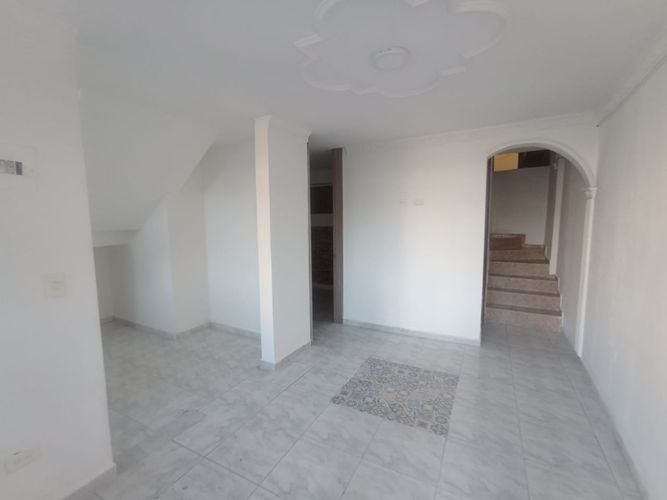 Apartamento de 2 alcobas en arriendo en Picaleña Y Mirolindo, Ibagué, 52 m² · foto 6 de 19